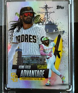 Fernando Tatis Jr. 2025 Topps Home Field Advantage Card