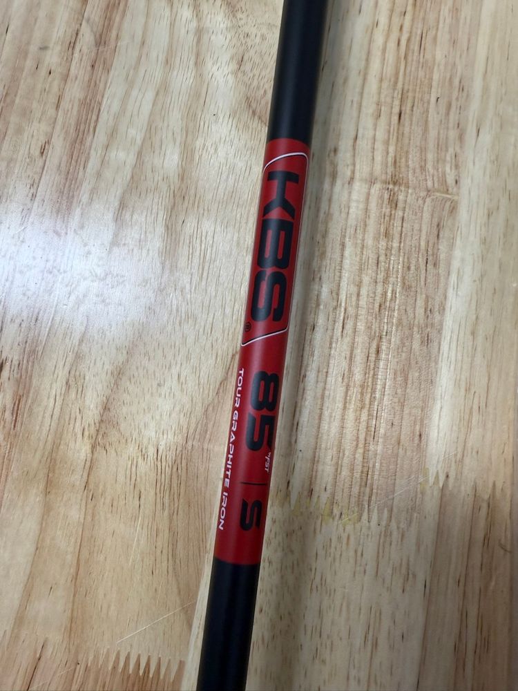KBS Tour Graphite Iron Shafts 85g Stiff Flex .370 Tip  Set Of 8 Brand new Un Cut