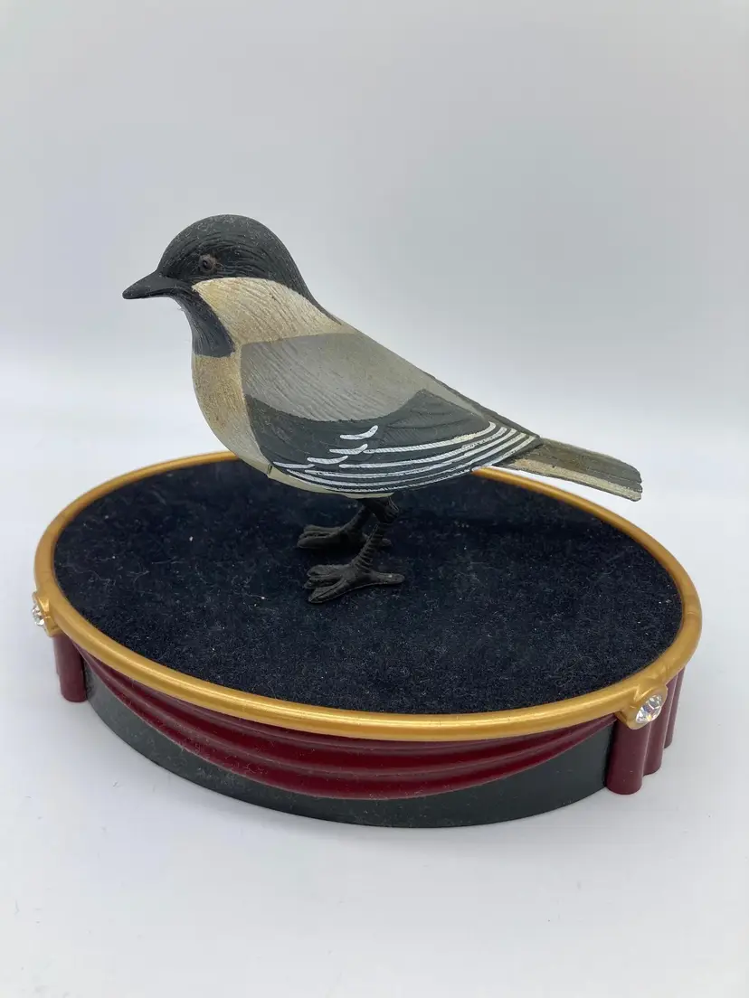 Takara Bird Songs in Motion Breezy Singers Electronic Ornament Chickadee