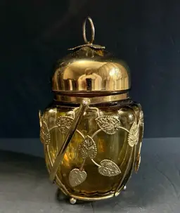Schmid Japan Amber Glass Cottagecore Cookie Jar Musical Lid Filigree Leaf Design