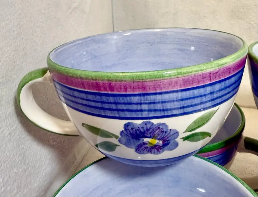 6/Bob Mackie Blue and Purple Floral designed mugs