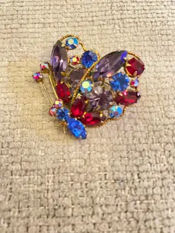 Signed regency Gold Tone Butterfly Brooch