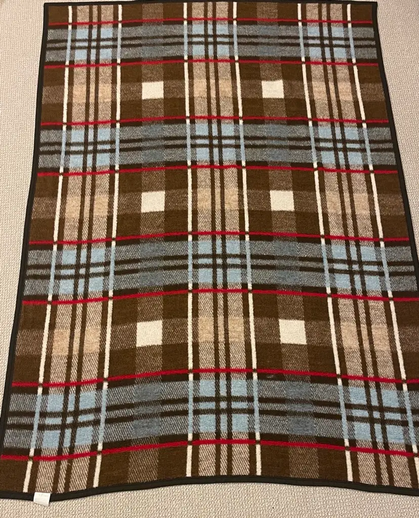 BIEDERLACK of America Brown Cream Blue Red Cabin Cottagecore Blanket Throw - READ