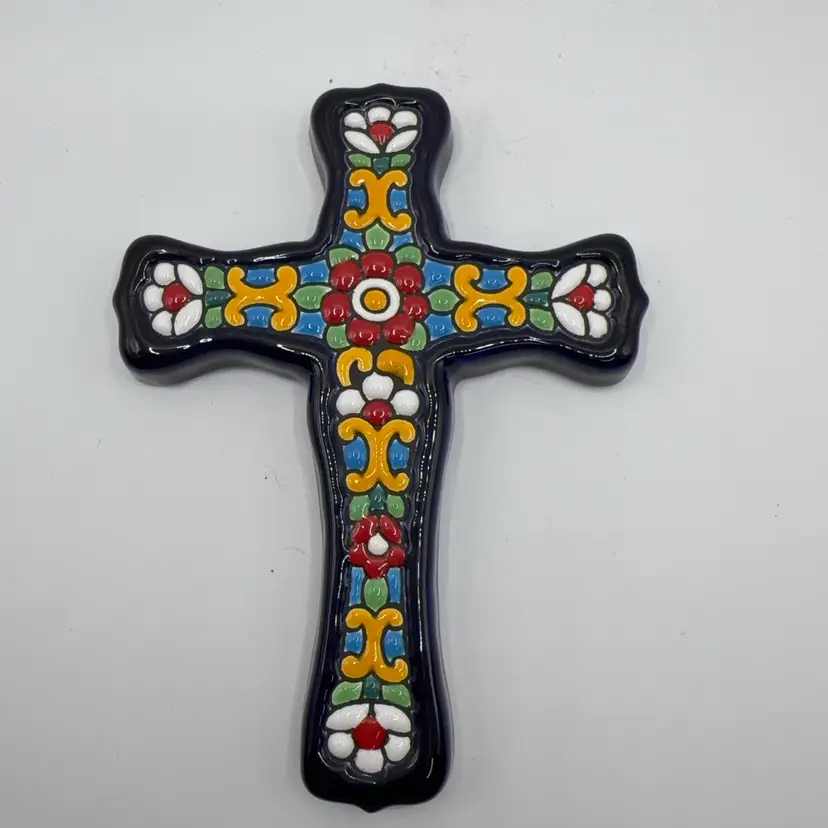 Hand Painted Cross No Signature 6” X 4”