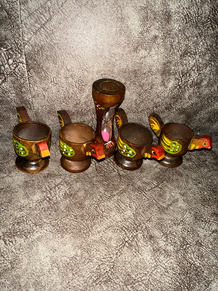 Vintage hand painted wood chicken egg cups and hourglass timer set of 5