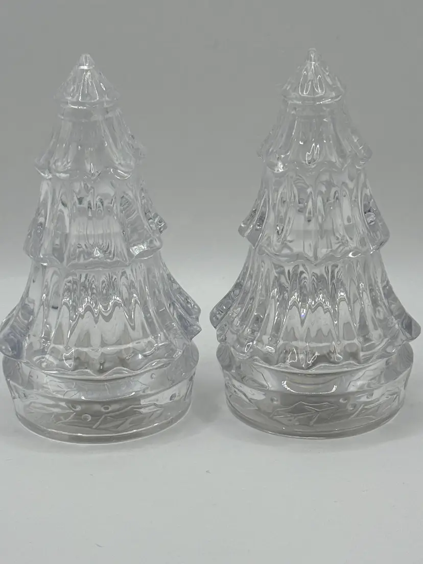 Vintage Clear Lucite Plastic Christmas Tree Salt & Pepper Shakers, Mid Modern Century, Retro Acrylic Snowy Trees, Unbranded