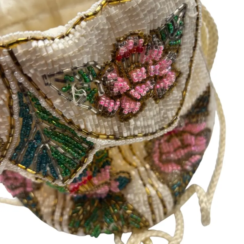Beautiful Floral Beaded Purse