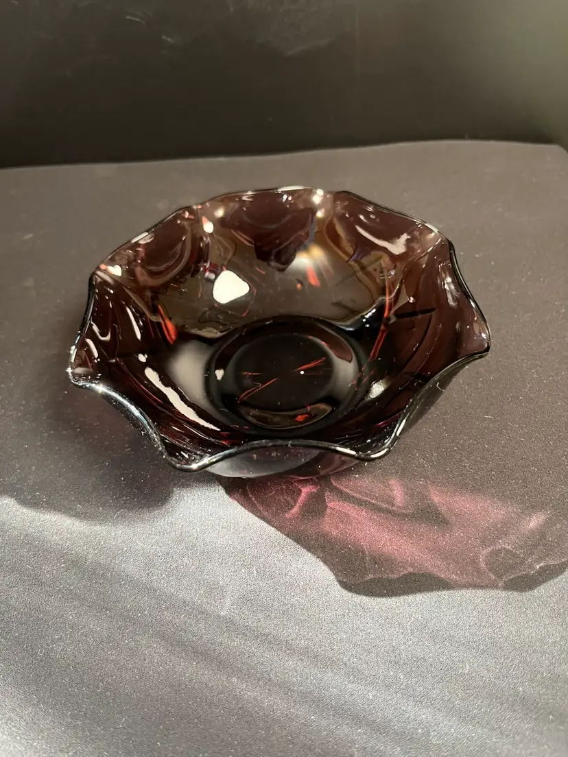 Mid Century Hazel Atlas Diamond Arches Pattern w/ Ruffled Rim. Amethyst in Color-UV Reactive-Trinket Dish-Lot 37