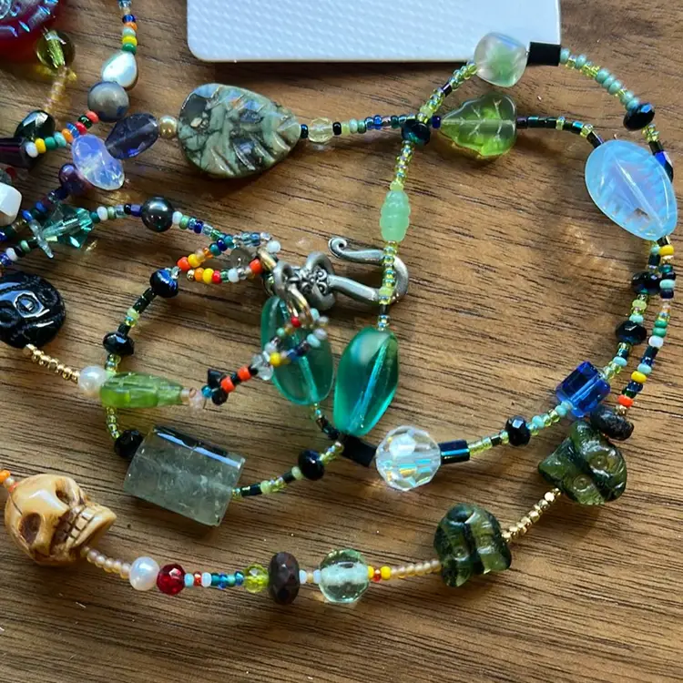 Lot of 3 glass, beaded, and natural stone Stone necklace, bracelet, earrings