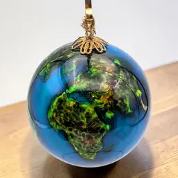 Vtg Department 56 Dept 56 Acrylic World Globe "Peace on Earth" Ornament HTF