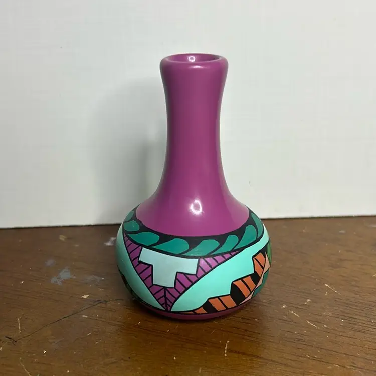 Navajo Pottery 3” Vase Artist Signed E. Gales 1995