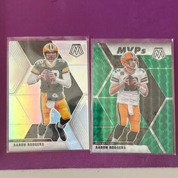Crazy Aaron Rodgers 2 Card Lot 2020 Mosaic