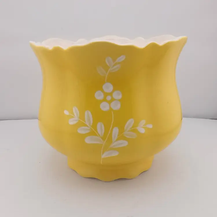 Vintage Vee Jackson studio pottery planter