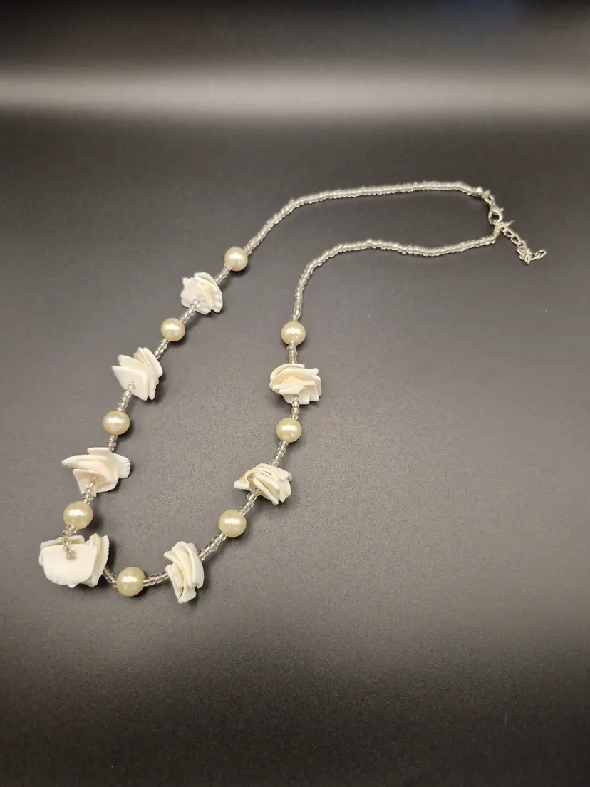 Vintage Shell, Faux Pearl and Glass Bead Necklace