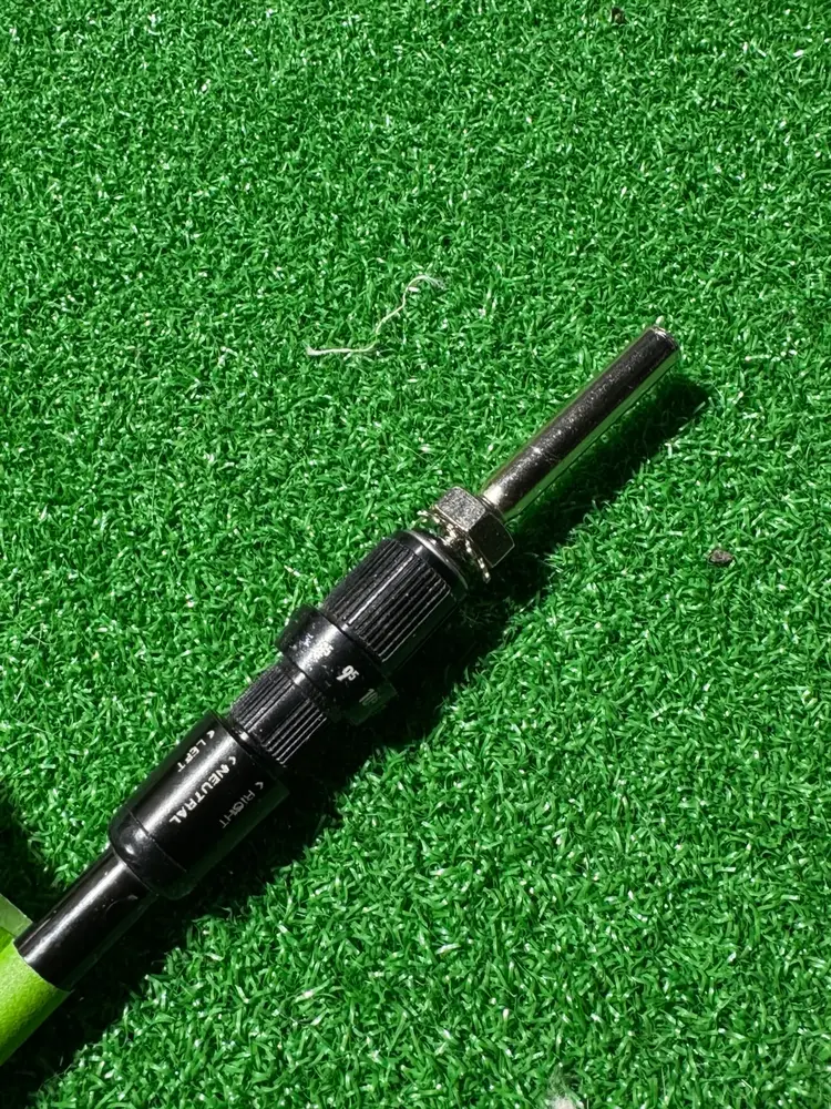 Mitsubishi Kuro Kage Red Driver Shaft R-Flex 50g | 44.25" Nike Adapter (Minty)