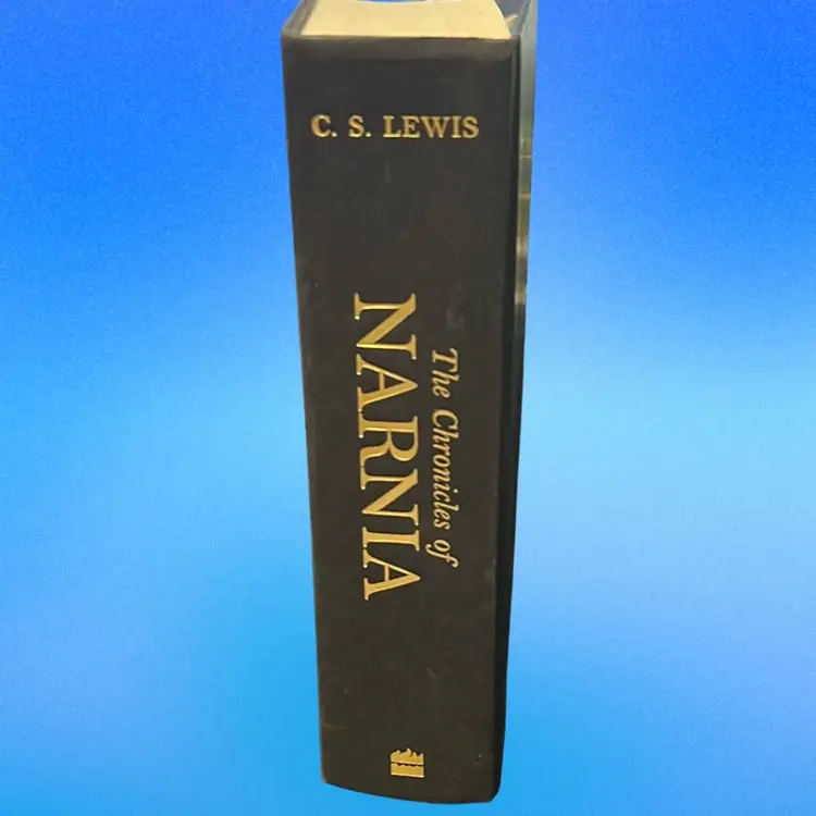 The Chronicles Of Narnia, Hardback Cover, Like New Condition, Great Gift Idea!