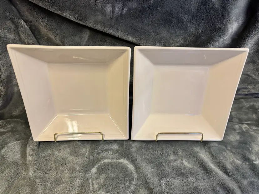 Set/2 Williams-Sonoma Square White Salad Side Luncheon Plates Pasta Bowls EUC