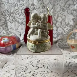 Cherub Trinket Box