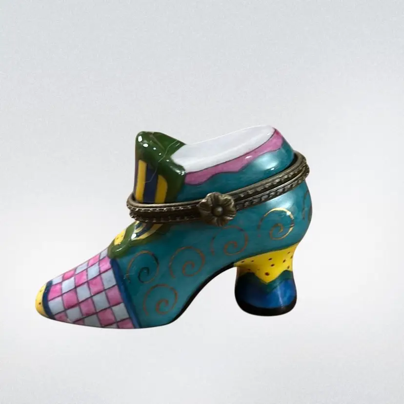 M- Tiny Boot Trinket Box Pink/ Blue Checker Toe