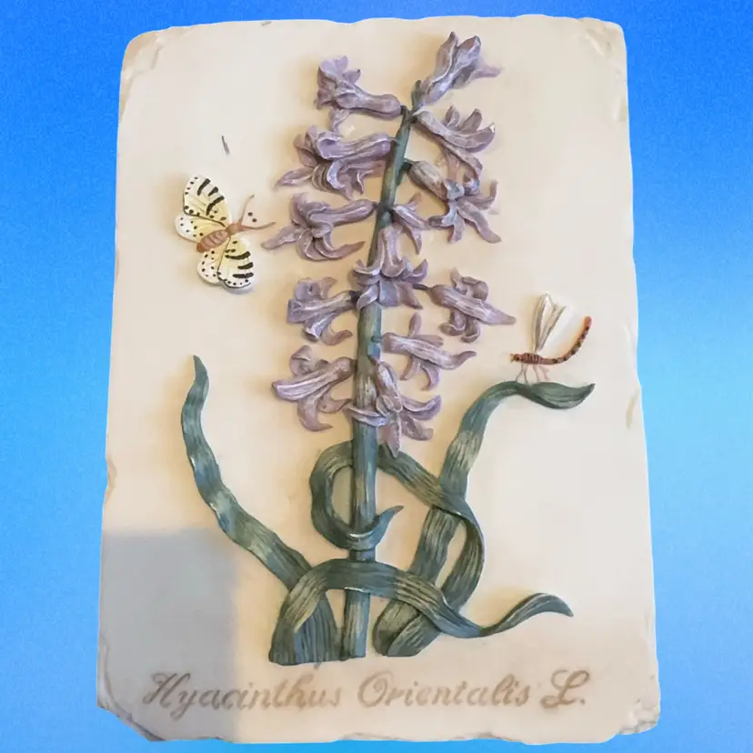 Vintage Hyacinthus Floral Butterfly Resin Plaque
