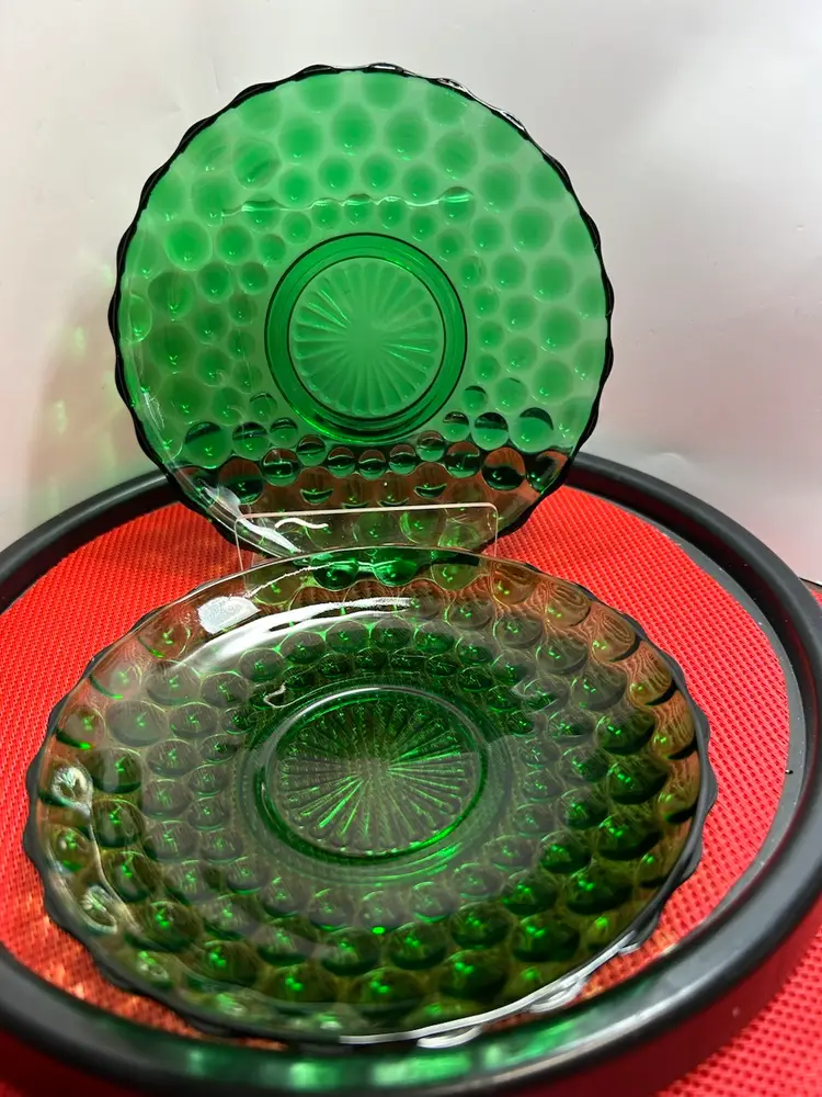 Vintage Anchor Hocking Bubble Pattern,  Emerald Green Saucers -2