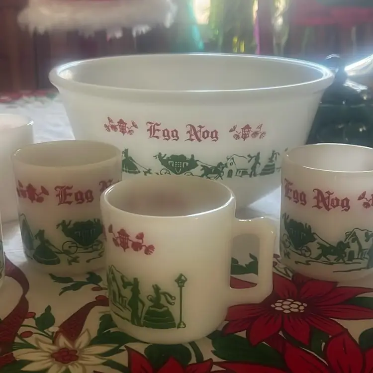 Hazel Atlas Egg nog Punch Bowl Set