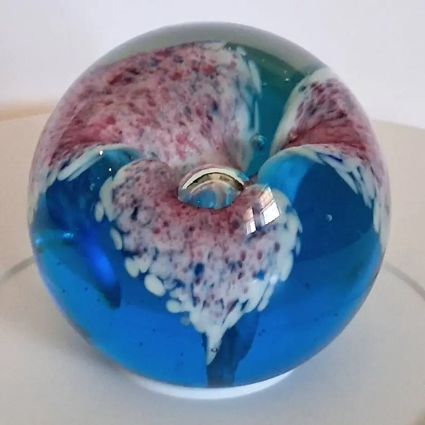 Vintage GES PINK & WHITE FLOWER ON BLUE Glass Eye Studio Paperweight