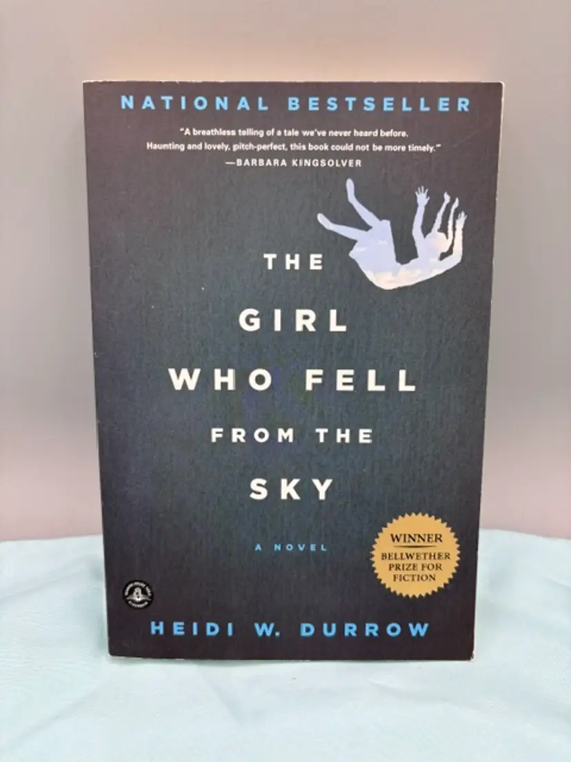 Girl Who Fell from the Sky by Heidi W. Durrow (2011, Trade Paperback)