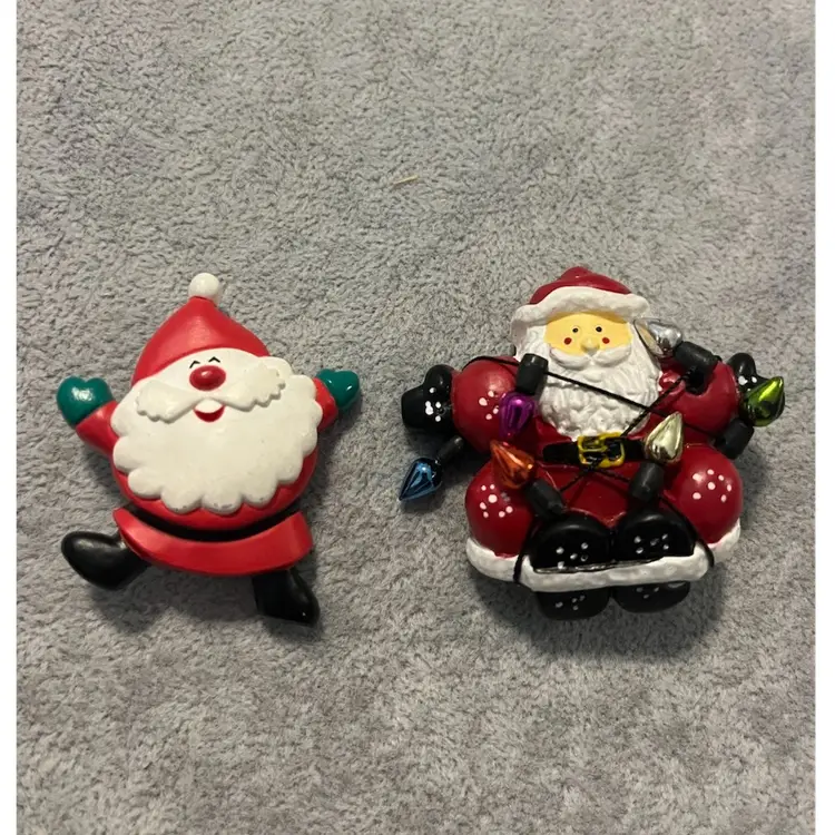 Set Of 2 Vintage Santa Brooches