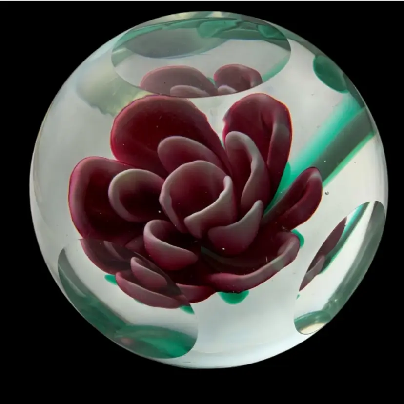 #03 Murano Fratelli Toso Crimped Rose 3.25” T X 3.5” W