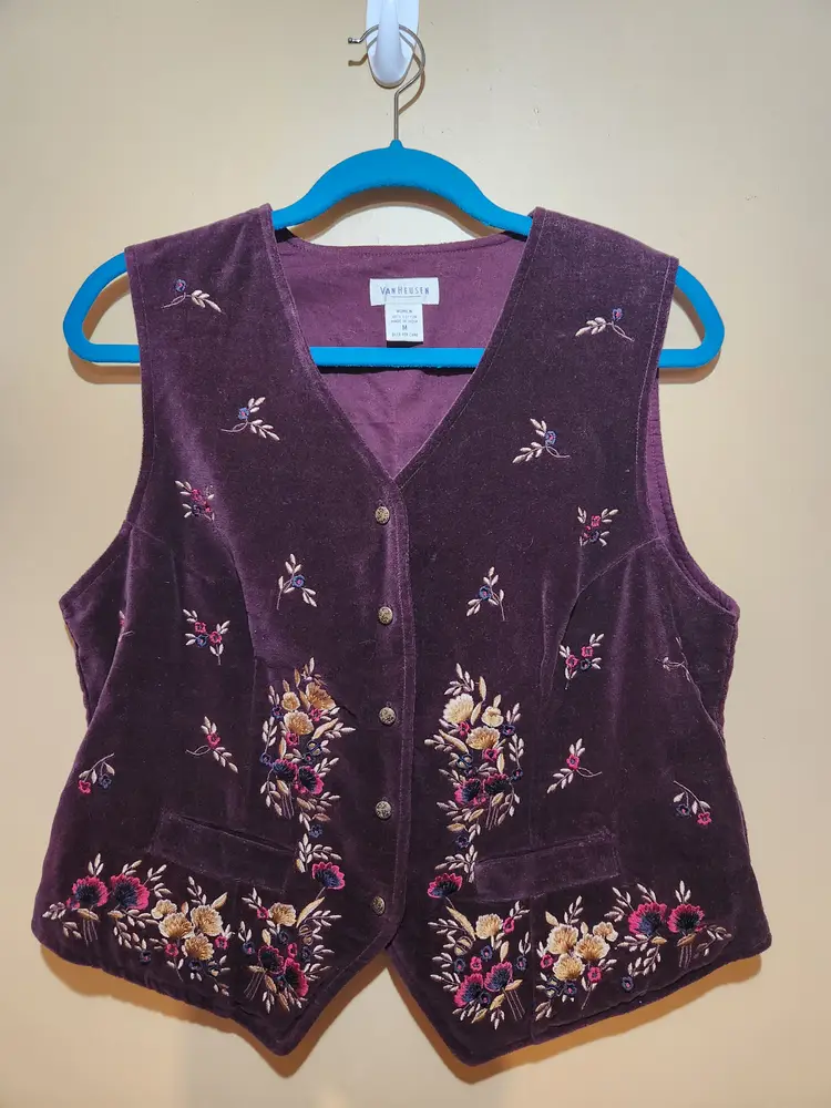 Van Heusen Embroidered Floral Vest Size M