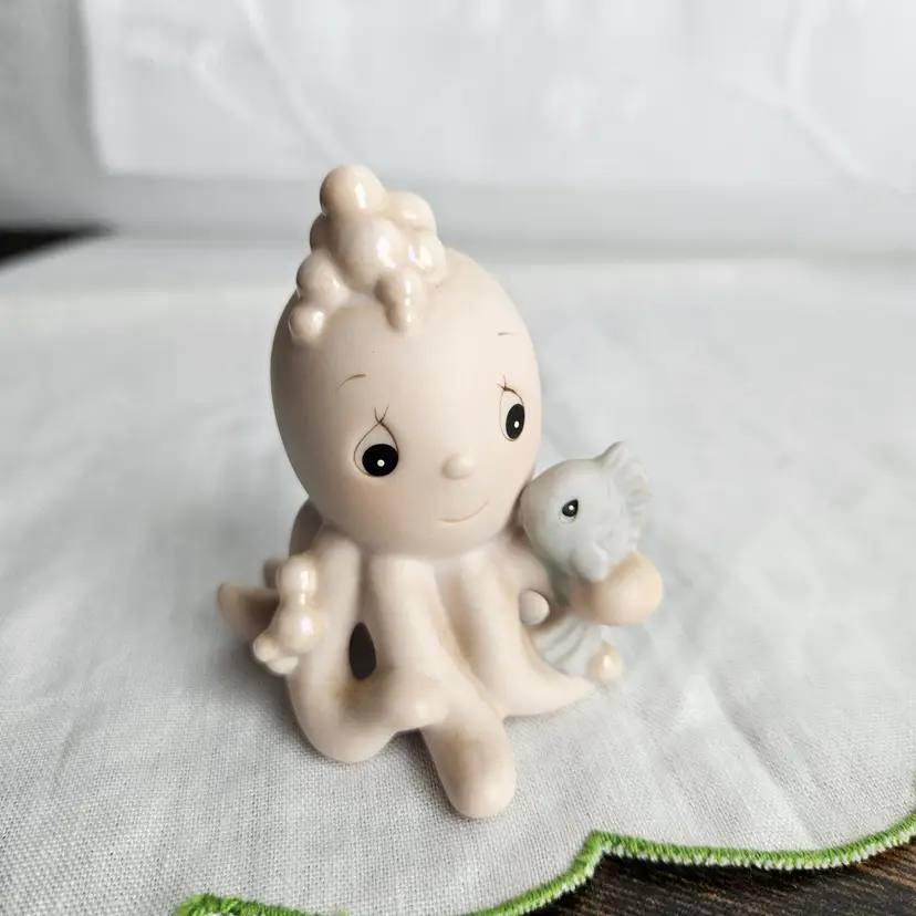 Vintage Precious Moments 1992 I Only Have Arms For You Octopus Figurine 527769