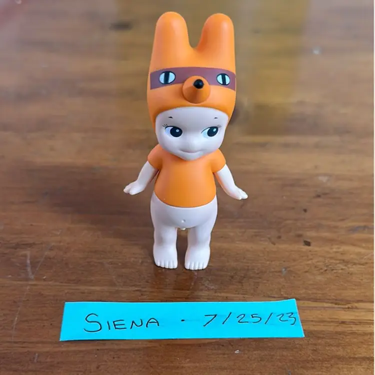 Donna Wilson: Rill🧡