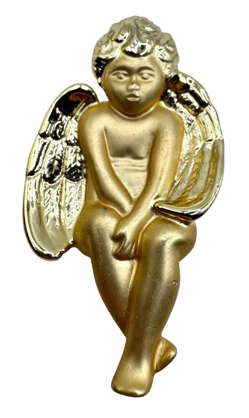 Vintage Signed AJC Cherub Angel Brooch Pin Gold Tone Sitting 1.75”