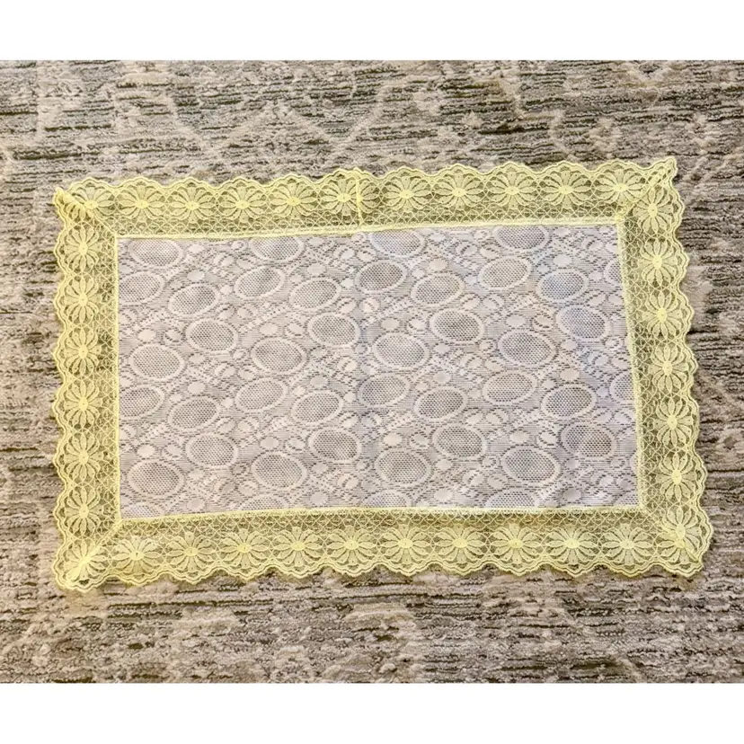 Yellow And White Lace Runner 24 Inches Long