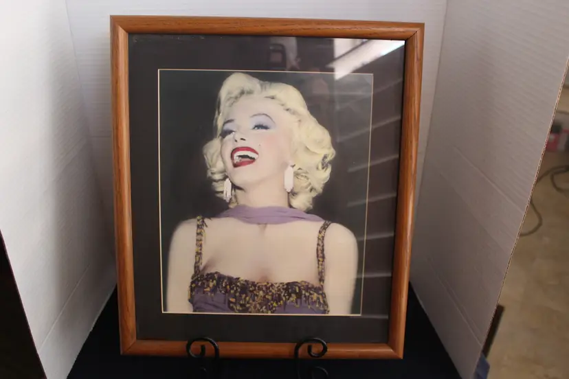 Vintage Marilyn Monroe Print In Wood Frame With Matting. 15 X 13