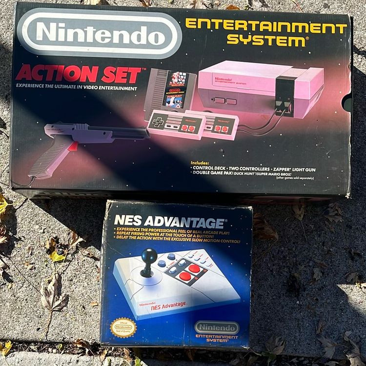 NES  With Mario And Extra NES Advantage