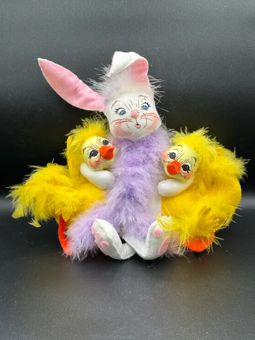 Annalee 9” Bunch of Bunny Hugs with Easter Spring Rabbit & Two Ducks Doll 2006