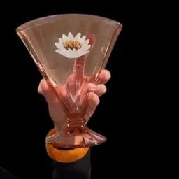 Pink Art Glass Fan Vase With Hand Painted Daisy 🌼 7.5