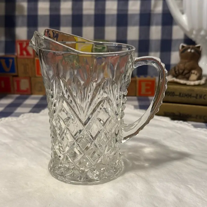 Anchor Hocking Prescut Pineapple Creamer with Ribbed Handle