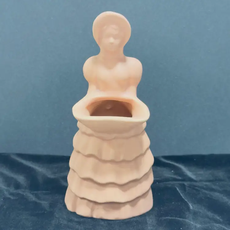 #1280 vintage, Haeger, Art Pottery, "Lady with a Basket" Planter, Vase, Bisque