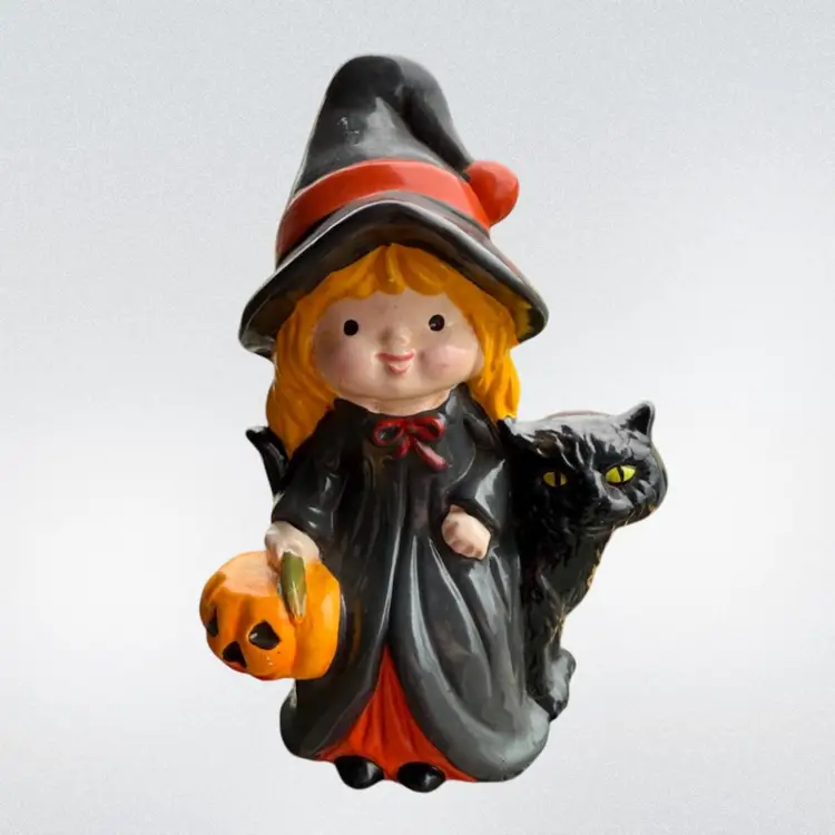 Ceramic 60’s RB Japan Halloween Witch 6.75in Tall
