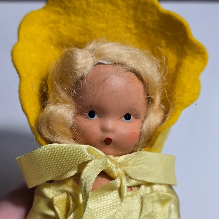 Vintage Nancy Ann Storybook Doll Daffy Down Dilly With Stand Bisque