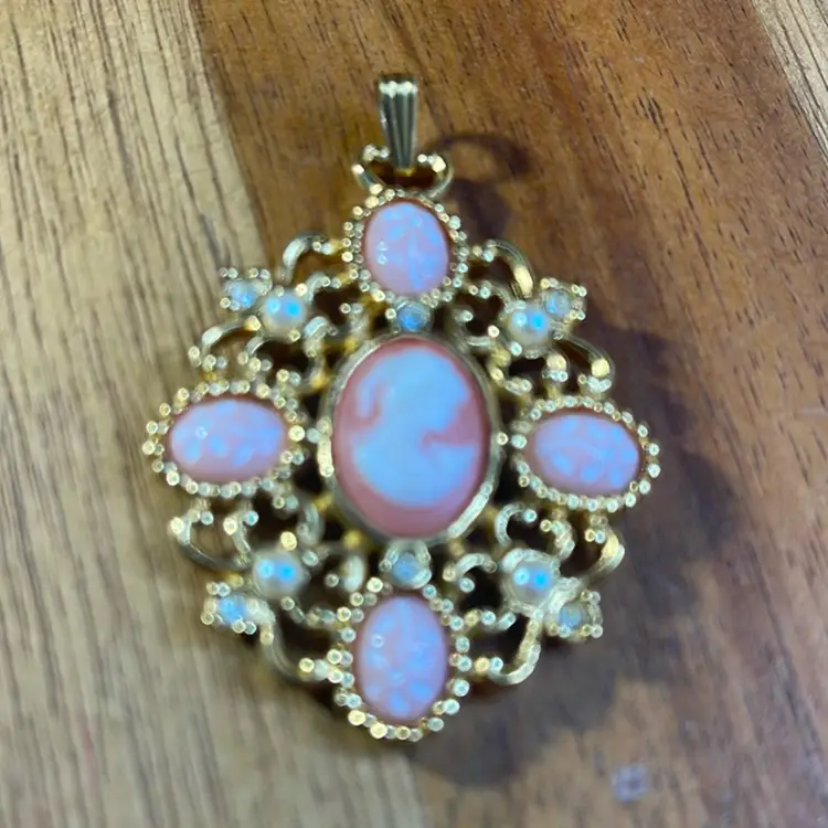 Cameo Pendant By Avon