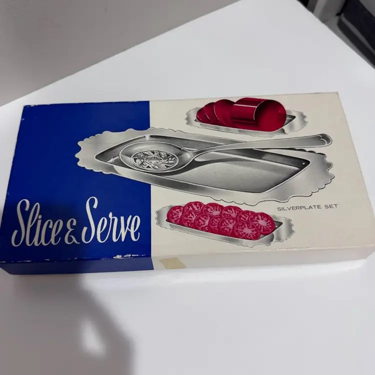 Vintage Silver Plate Slice And Serve