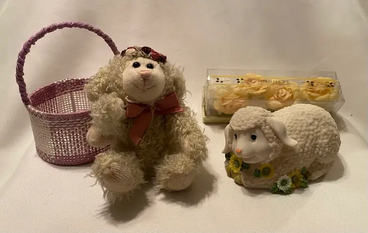 Spring Easter Lot of Lambs Partylite and Basket Adorable!!!
