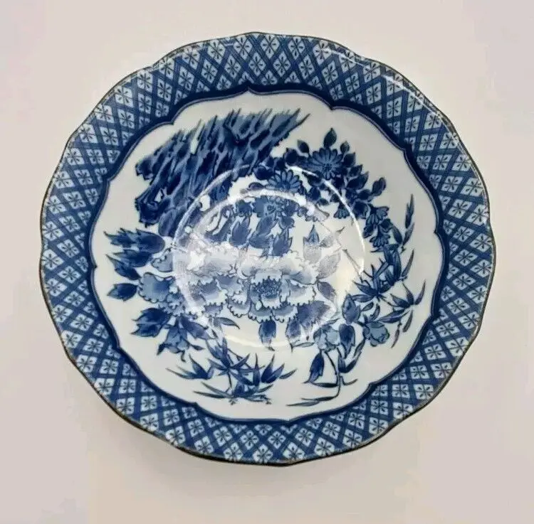 Vintage Toyo Japanese Blue and White Floral Porcelain Decorative Bowl 7-1/2"