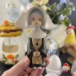 Fontanini Nun Figurine