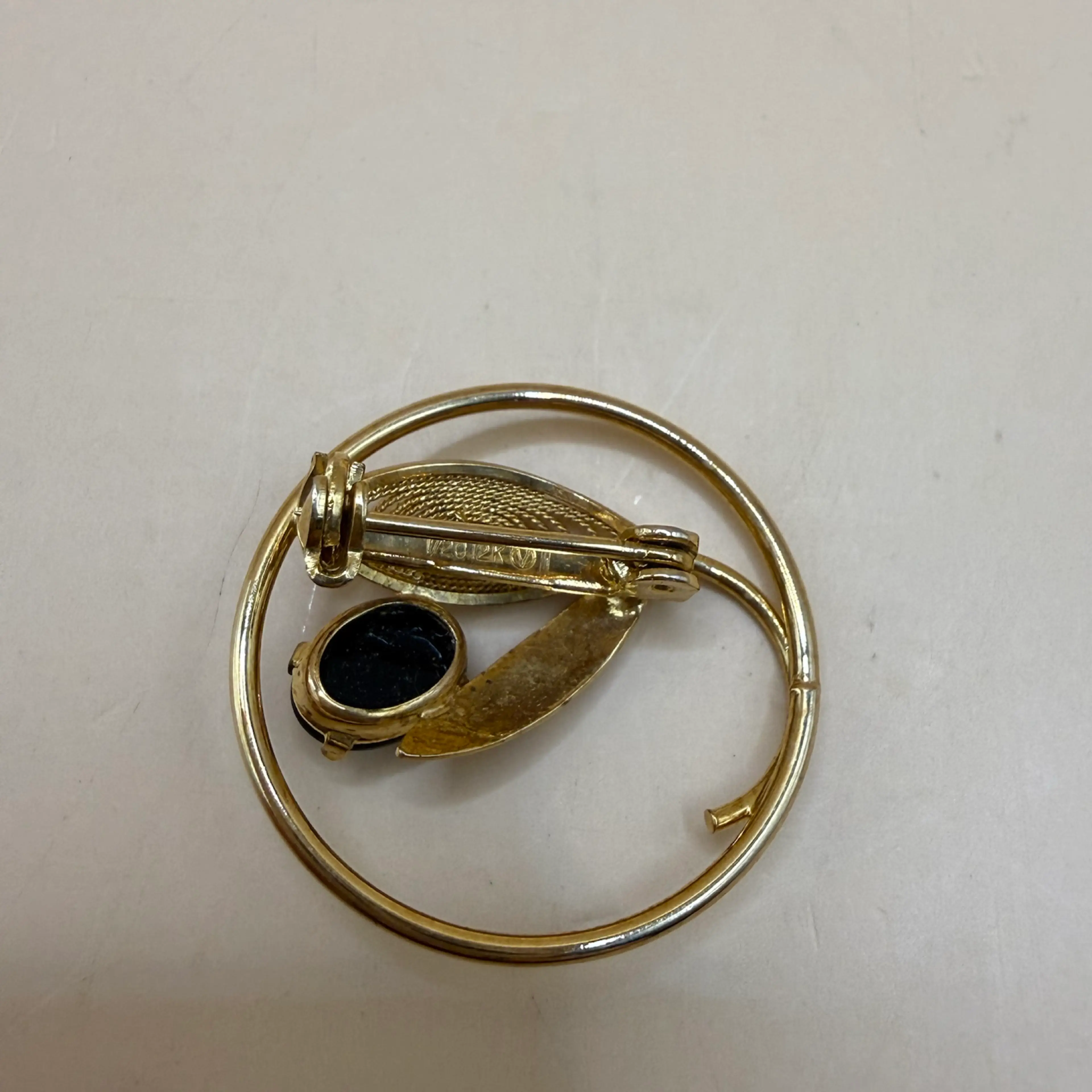 Image 4 of 4