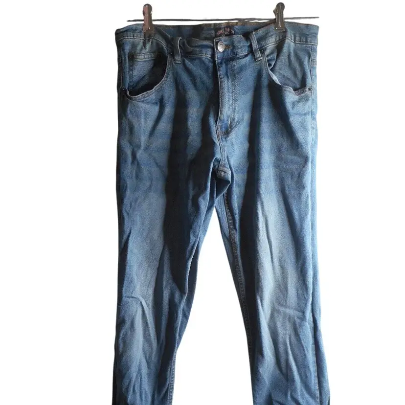 Straight Leg slim fit Architect Jean Co Jeans Size 34 x 32 medium wash